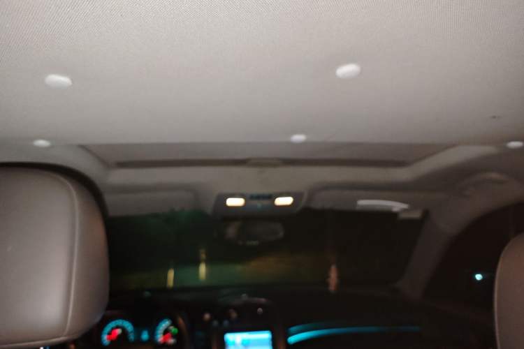 Used Chevrolet Malibu 2012 2.0L Automatic Luxury Edition Headliner
