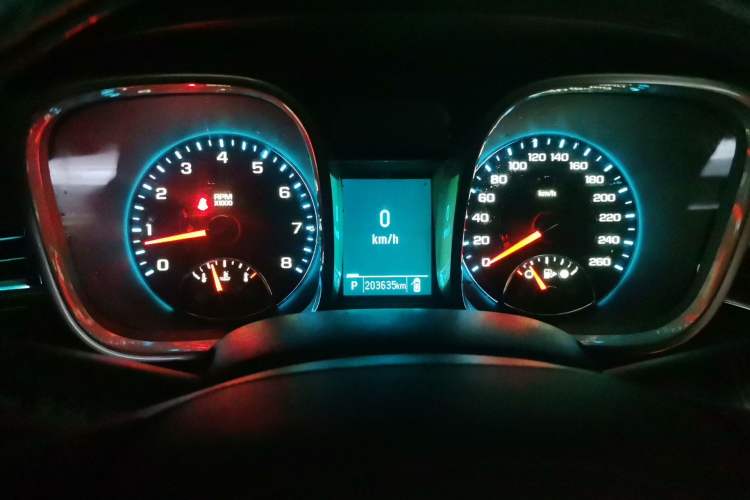Used Chevrolet Malibu 2012 2.0L Automatic Luxury Edition Instrument Cluster
