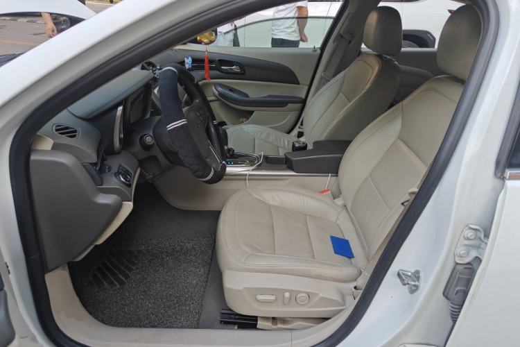 Used Chevrolet Malibu 2012 2.0L Automatic Luxury Edition Left Front Seat