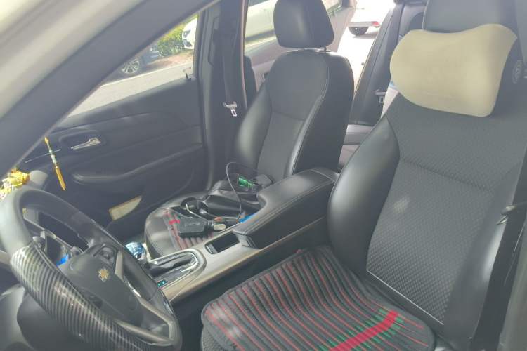 Used Chevrolet Malibu 2012 1.6T Automatic Luxury Edition Left Front Seat