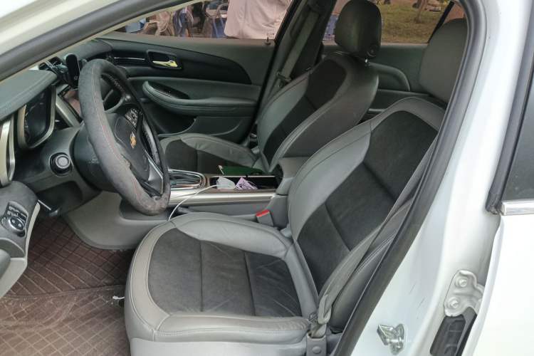 Used Chevrolet Malibu 2012 2.0L Automatic Luxury Edition Left Front Seat