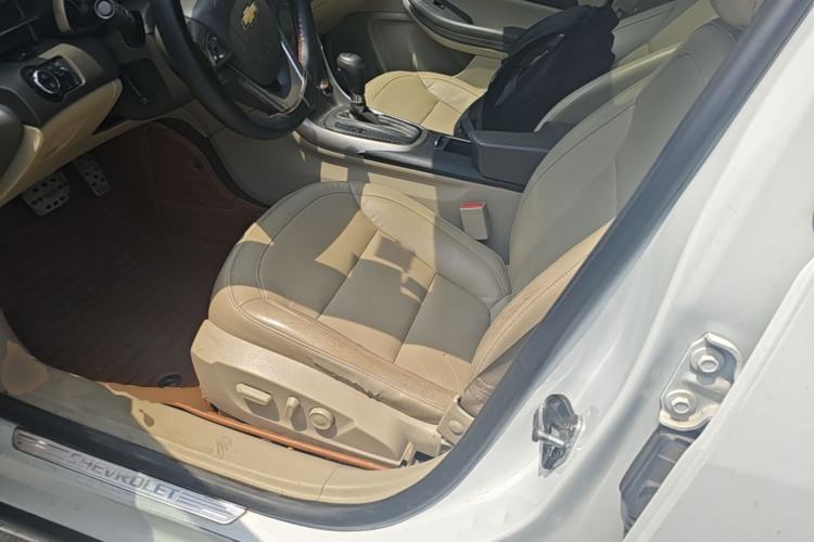 Used Chevrolet Malibu 2012 2.0L Automatic Luxury Edition Left Front Seat