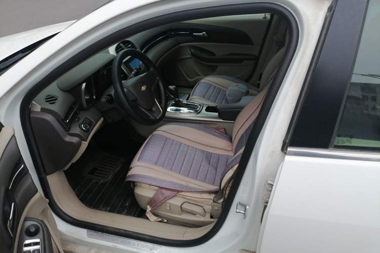 Used Chevrolet Malibu 2012 2.0L Automatic Comfort Edition Left Front Seat