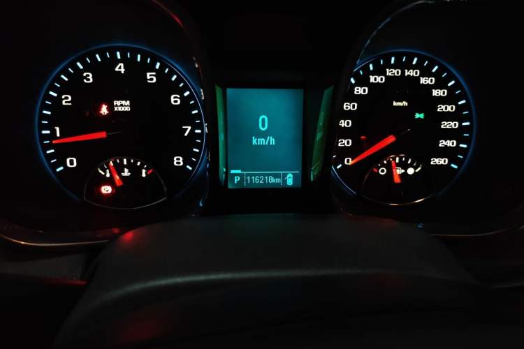 Used Chevrolet Malibu 2012 2.0L Automatic Comfort Edition Odometer Close Up