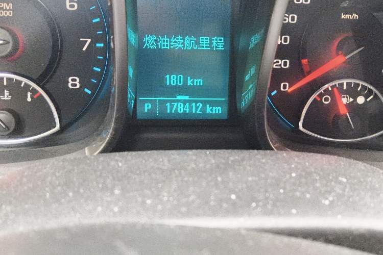 Used Chevrolet Malibu 2012 2.0L Automatic Luxury Edition Odometer Close Up