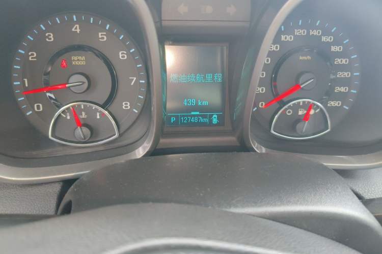 Used Chevrolet Malibu 2012 1.6T Automatic Luxury Edition Odometer Close Up