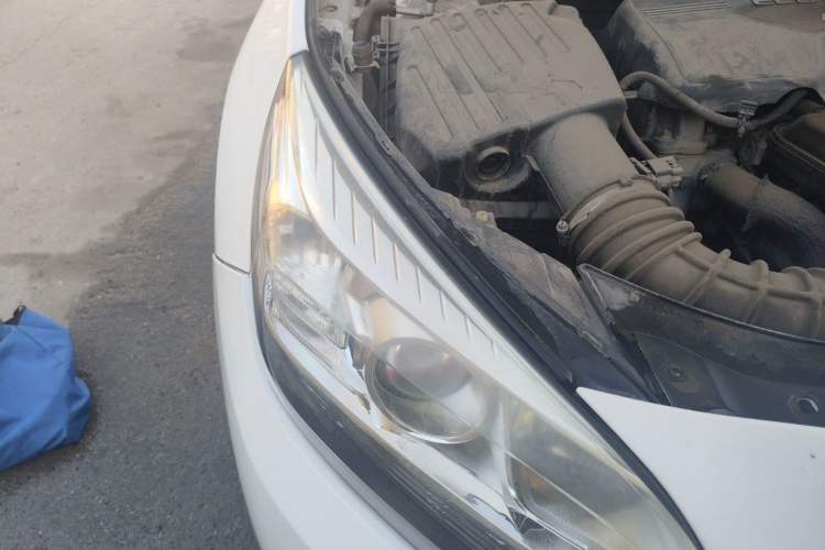 Used Chevrolet Malibu 2012 2.0L Automatic Luxury Edition Right Front Headlight