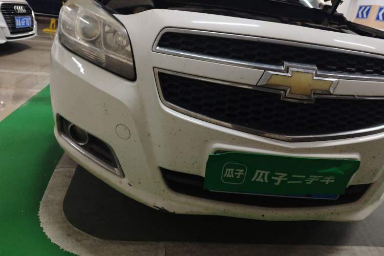 Used Chevrolet Malibu 2012 2.0L Automatic Luxury Edition Right Front Headlight