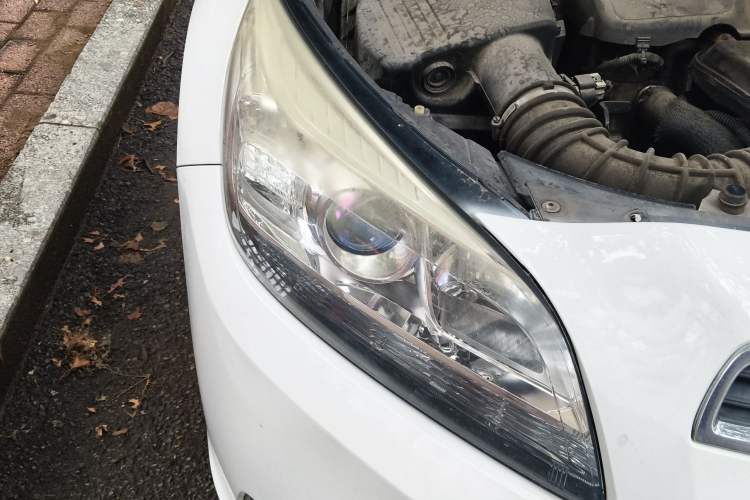Used Chevrolet Malibu 2012 2.0L Automatic Luxury Edition Right Front Headlight
