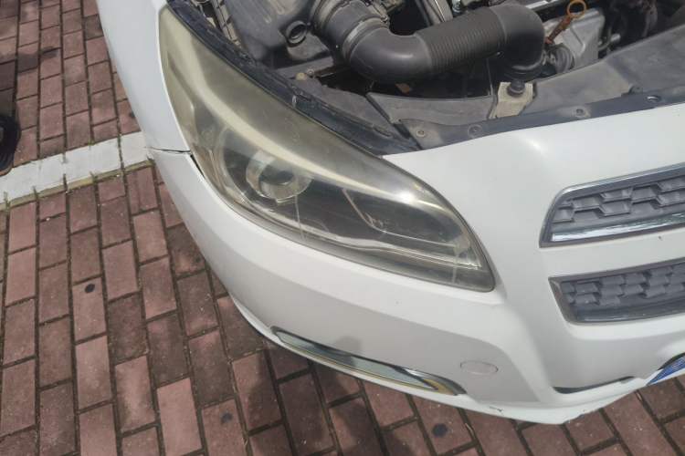 Used Chevrolet Malibu 2012 1.6T Automatic Luxury Edition Right Front Headlight