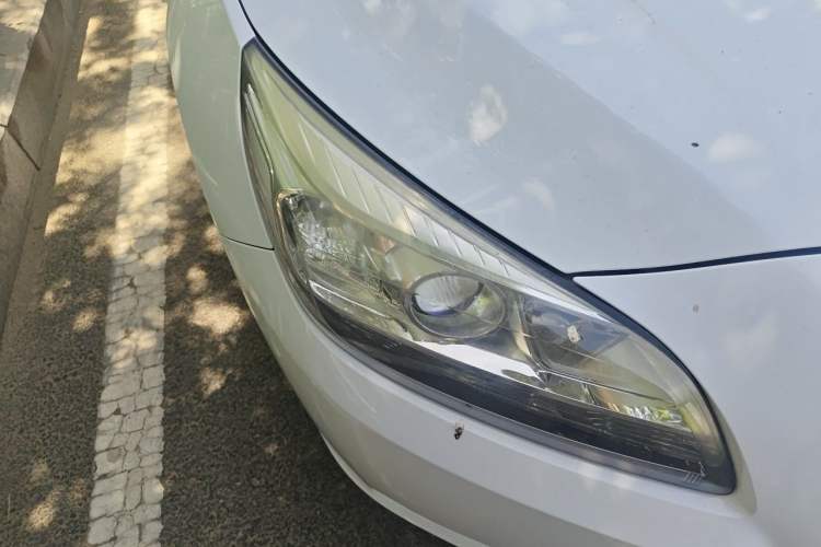 Used Chevrolet Malibu 2012 2.4L Automatic Luxury Edition Right Front Headlight