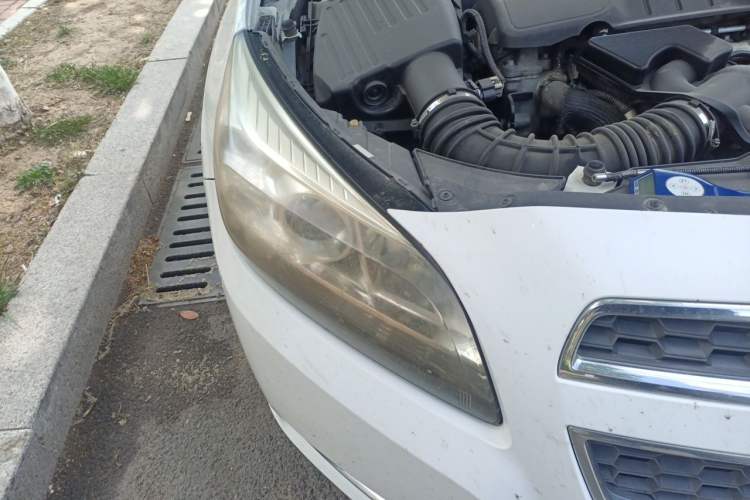 Used Chevrolet Malibu 2012 2.0L Automatic Luxury Edition Right Front Headlight