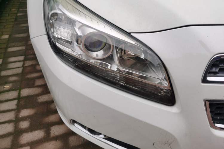 Used Chevrolet Malibu 2012 2.0L Automatic Comfort Edition Right Front Headlight