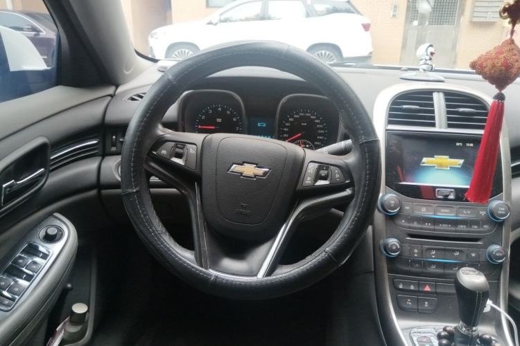 Used Chevrolet Malibu 2012 2.0L Automatic Luxury Edition Steering Wheel