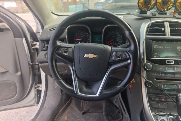 Used Chevrolet Malibu 2012 2.0L Automatic Luxury Edition Steering Wheel