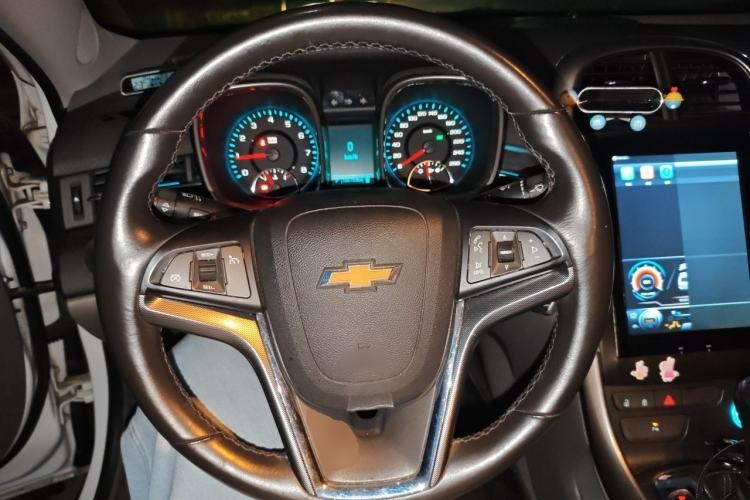 Used Chevrolet Malibu 2012 2.0L Automatic Luxury Edition Steering Wheel