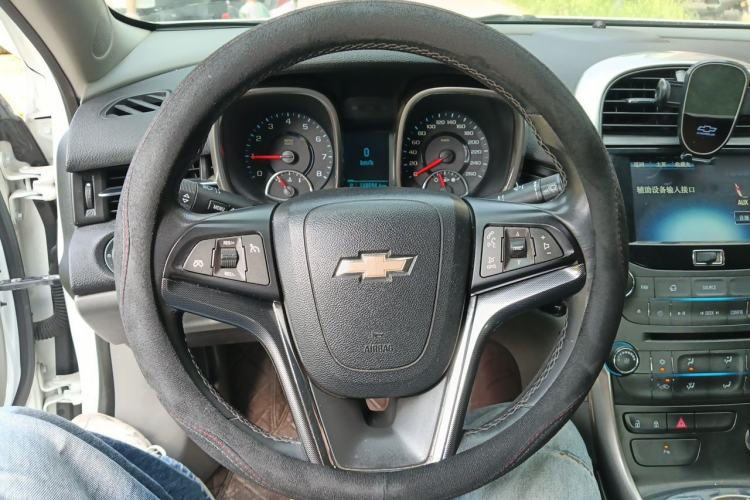 Used Chevrolet Malibu 2012 2.0L Automatic Luxury Edition Steering Wheel