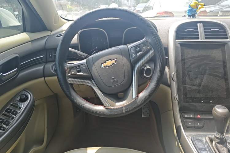 Used Chevrolet Malibu 2012 2.0L Automatic Luxury Edition Steering Wheel