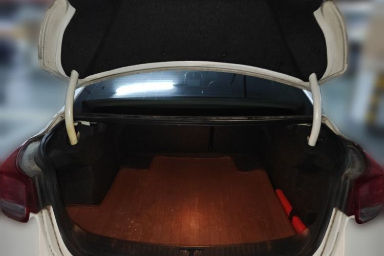 Used Chevrolet Malibu 2012 2.0L Automatic Comfort Edition Trunk