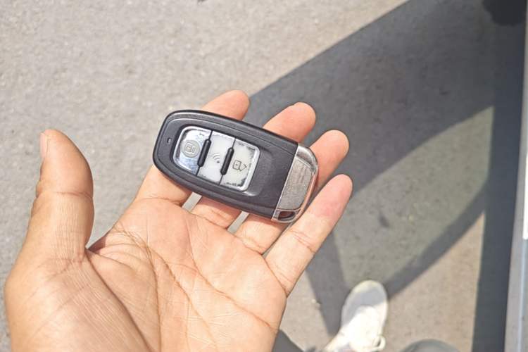 Used Chevrolet Malibu 2012 2.0L Automatic Luxury Edition Vehicle Key