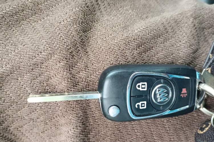 Used Chevrolet Malibu 2012 2.0L Automatic Luxury Edition Vehicle Key