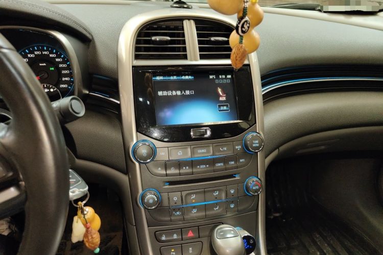 Used Chevrolet Malibu 2013 2.4L Automatic Luxury Edition Audio And AC Panel