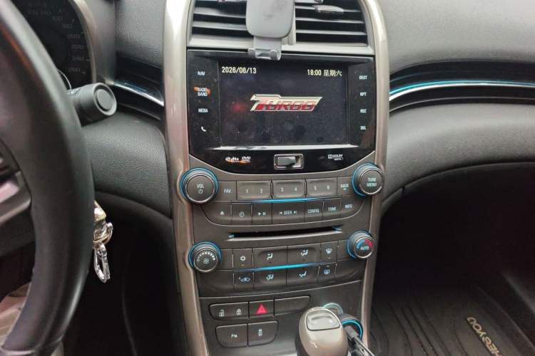 Used Chevrolet Malibu 2013 1.6T Automatic Luxury Edition Audio And AC Panel