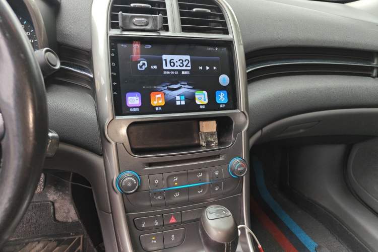 Used Chevrolet Malibu 2013 2.0L Automatic Luxury Edition Audio And AC Panel
