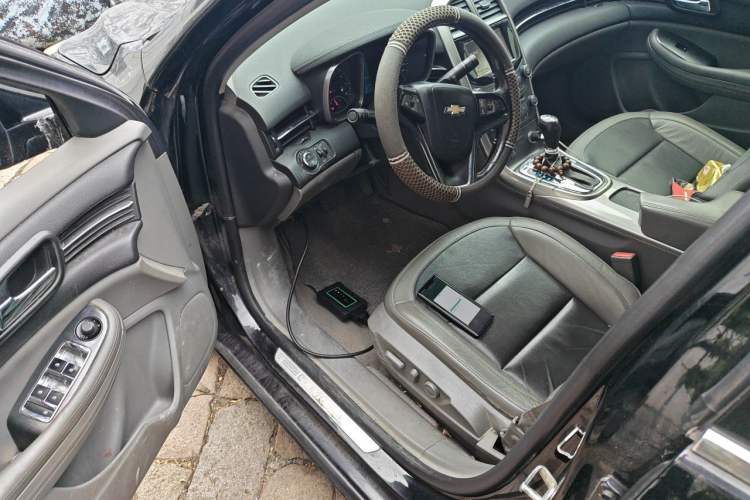 Used Chevrolet Malibu 2013 2.0L Automatic Luxury Edition Driver Seat