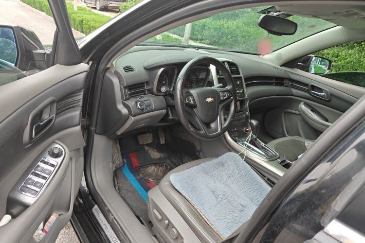 Used Chevrolet Malibu 2013 2.0L Automatic Luxury Edition Driver Seat