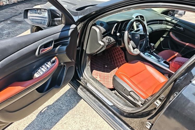 Used Chevrolet Malibu 2013 1.6T Automatic Comfort Edition Driver Seat