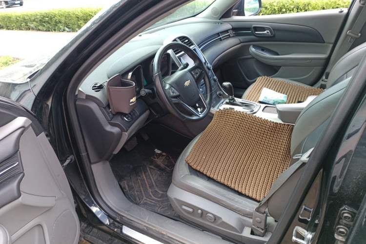 Used Chevrolet Malibu 2013 2.0L Automatic Luxury Edition Driver Seat