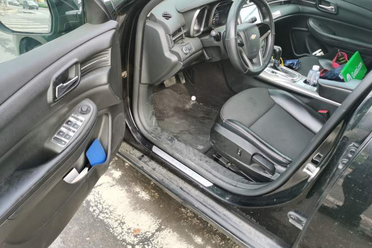 Used Chevrolet Malibu 2013 1.6T Automatic Comfort Edition Driver Seat