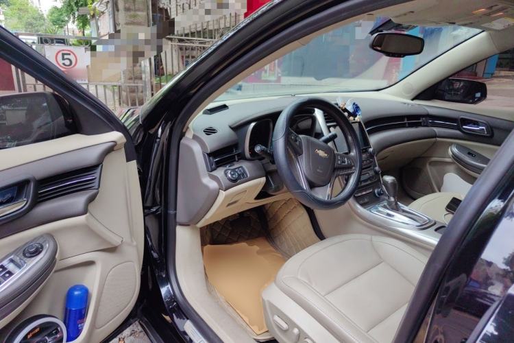 Used Chevrolet Malibu 2013 2.4L Automatic Luxury Edition Driver Seat