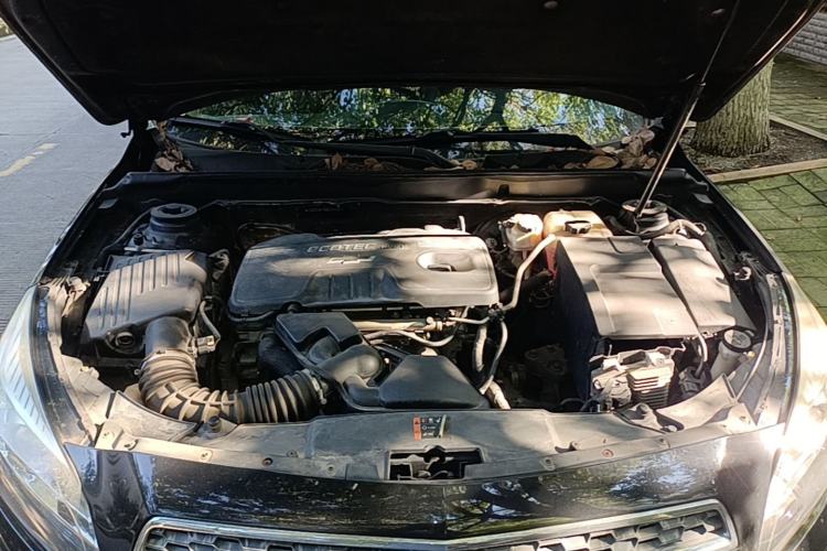 Used Chevrolet Malibu 2013 2.0L Automatic Luxury Edition Engine Bay