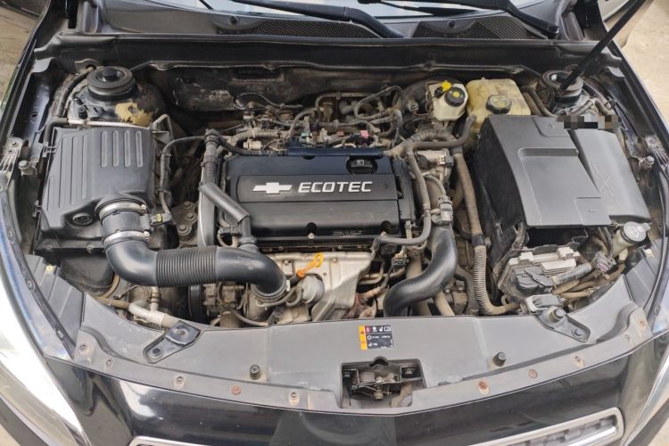 Used Chevrolet Malibu 2013 1.6T Automatic Comfort Edition Engine Bay