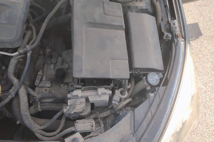 Used Chevrolet Malibu 2013 2.0L Automatic Comfort Edition Engine Bay Left