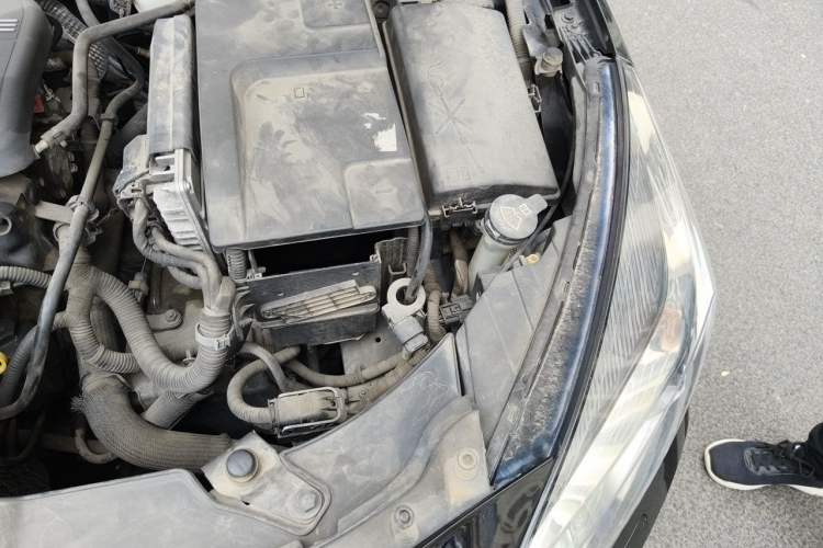Used Chevrolet Malibu 2013 2.4L Automatic Flagship Edition Engine Bay Left