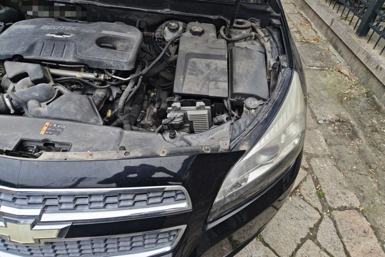 Used Chevrolet Malibu 2013 2.0L Automatic Luxury Edition Engine Bay Left