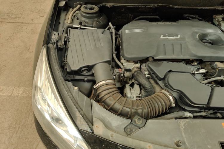 Used Chevrolet Malibu 2013 2.4L Automatic Luxury Edition Engine Bay Right