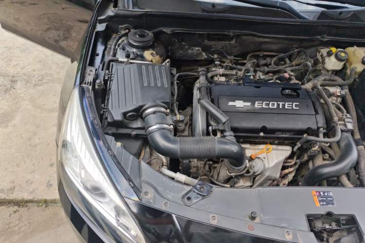 Used Chevrolet Malibu 2013 1.6T Automatic Comfort Edition Engine Bay Right