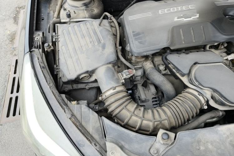 Used Chevrolet Malibu 2013 2.4L Automatic Flagship Edition Engine Bay Right
