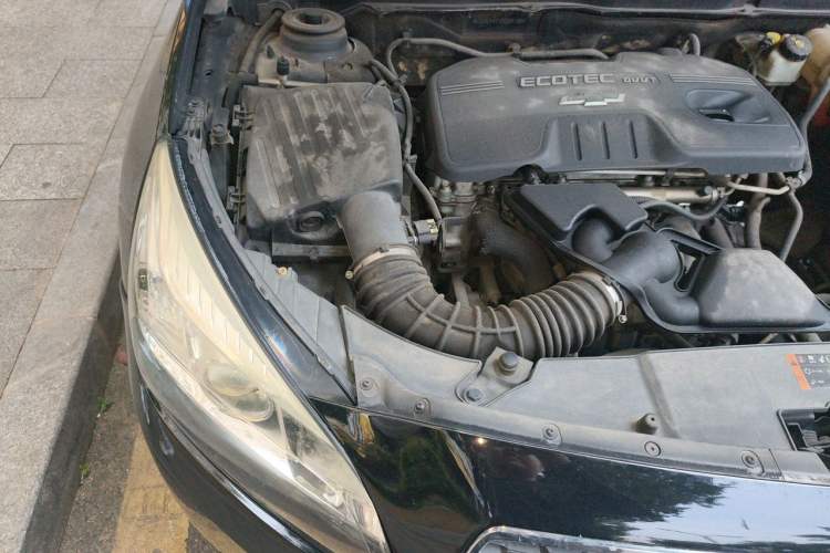 Used Chevrolet Malibu 2013 2.0L Automatic Luxury Edition Engine Bay Right