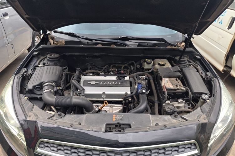 Used Chevrolet Malibu 2013 1.6T Automatic Comfort Edition Engine Bay