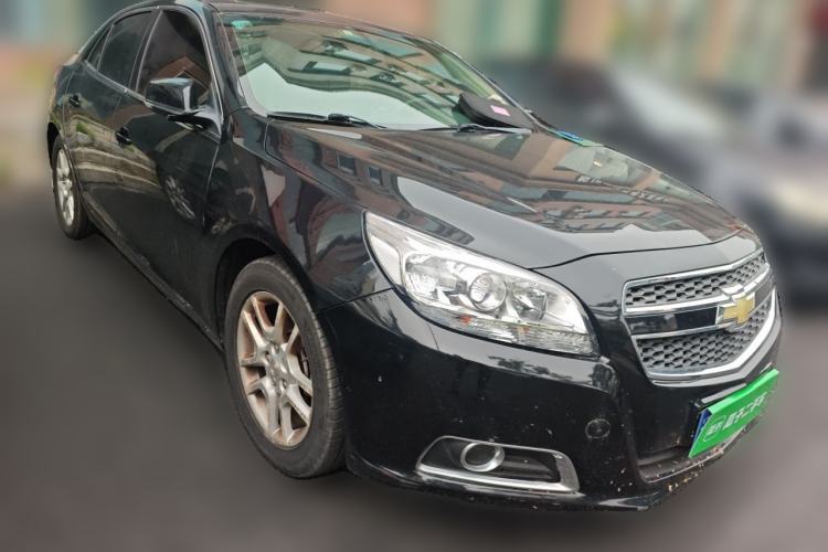Used Chevrolet Malibu 2013 1.6T Automatic Luxury Edition Front Right 45 Deg