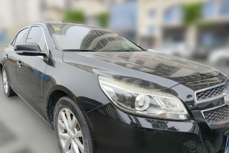 Used Chevrolet Malibu 2013 2.4L Automatic Flagship Edition Front Right 45 Deg