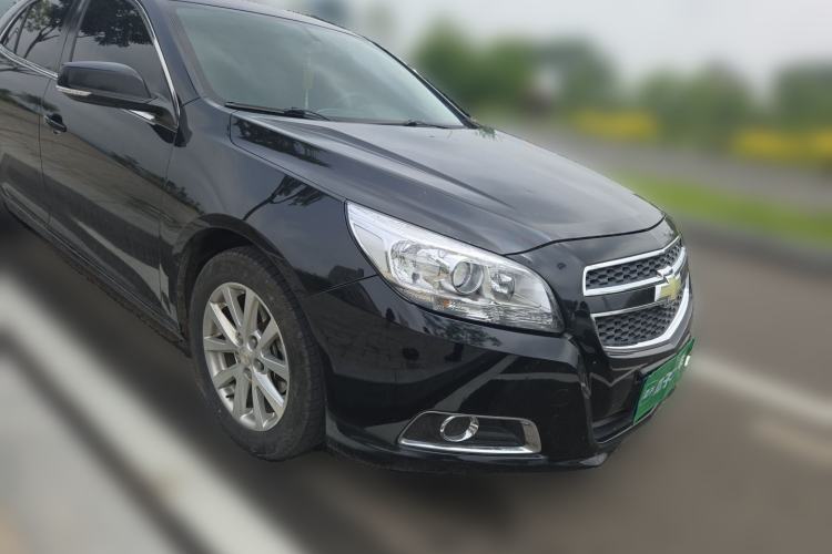 Used Chevrolet Malibu 2013 2.4L Automatic Luxury Edition Front Right 45 Deg