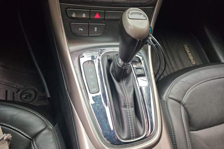 Used Chevrolet Malibu 2013 1.6T Automatic Luxury Edition Gear Lever