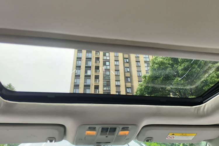 Used Chevrolet Malibu 2013 2.4L Automatic Luxury Edition Headliner