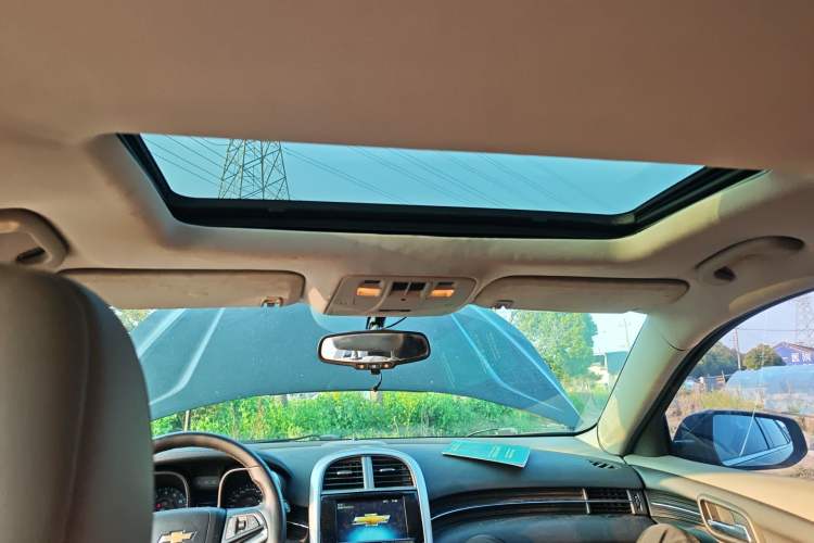 Used Chevrolet Malibu 2013 2.4L Automatic Luxury Edition Headliner